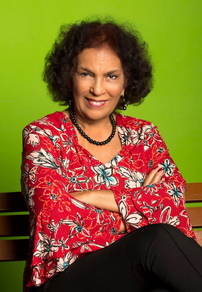 Niurka Mota llega a los 85 años más activa que nunca