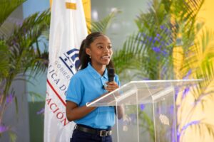 Presidente Abinader inaugura Liceo Las Yayas de Viajama en Azua con capacidad para más de 595 estudiantes