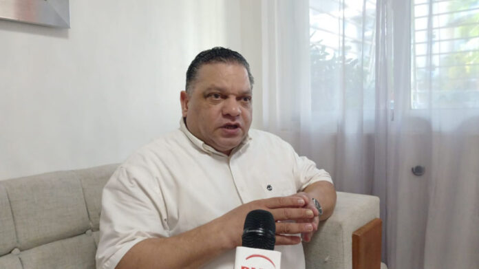 Mario Díaz valora avances del Gobierno en sistema de transporte de pasajeros y destaca importancia del Metro de Los Alcarrizos