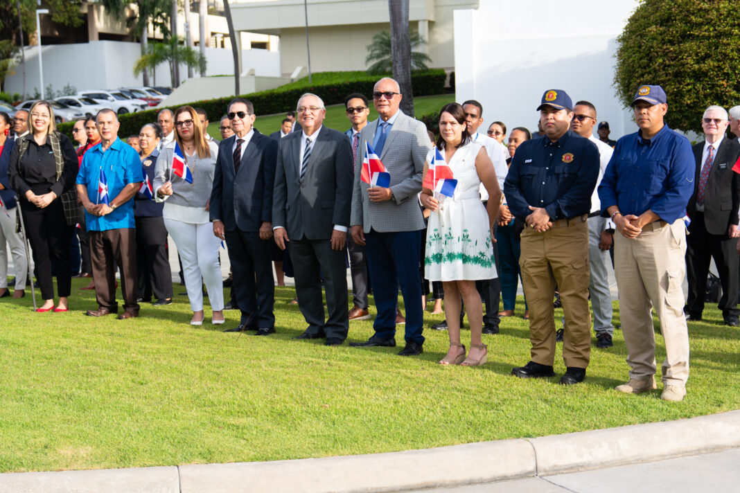 Simbolos Pastrios Rd La Iglesia de Jesucristo honra los símbolos patrios con acto a la ...